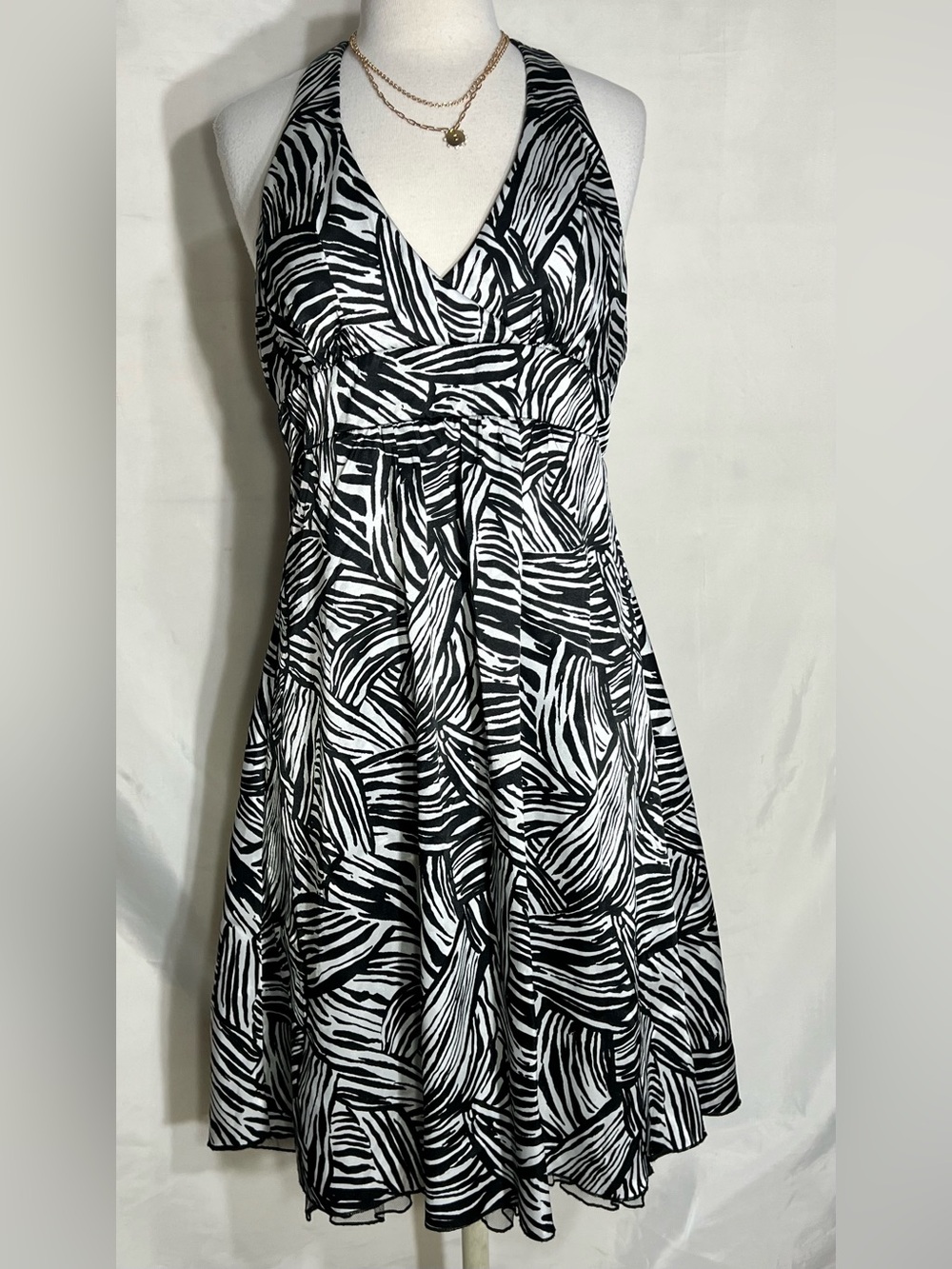 Studio Y Black & White One-Shoulder Fit-and-Flare Dress